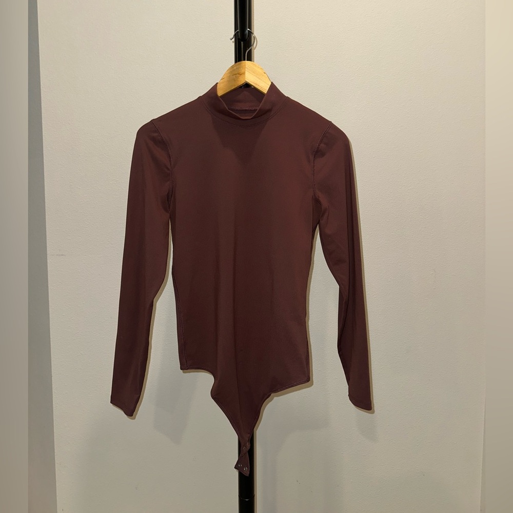 Abercrombie & Fitch SoftAF Long-sleeve
Bodysuit Size M